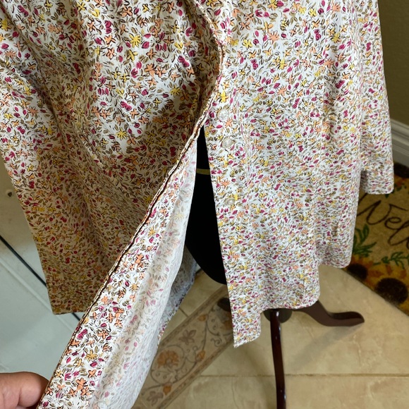 Basic Editions Ladies Shirt (inv# 80) - Picture 6 of 10